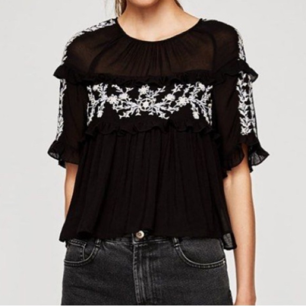 Zara Trafaluc Collection Black Blouse Top Shirt Floral Embroidered Ruffle XSmall